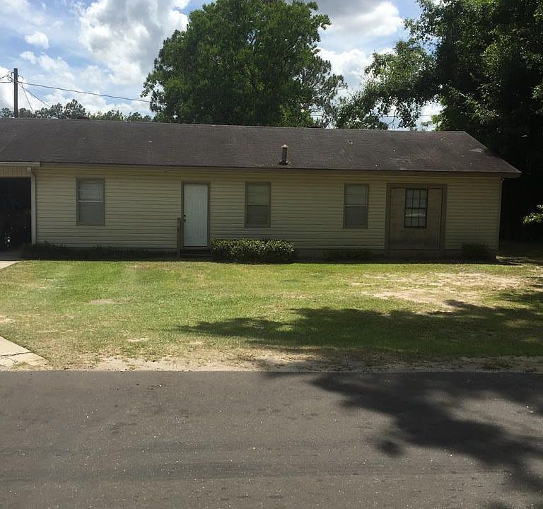 1st image of 1720 Tallokas St