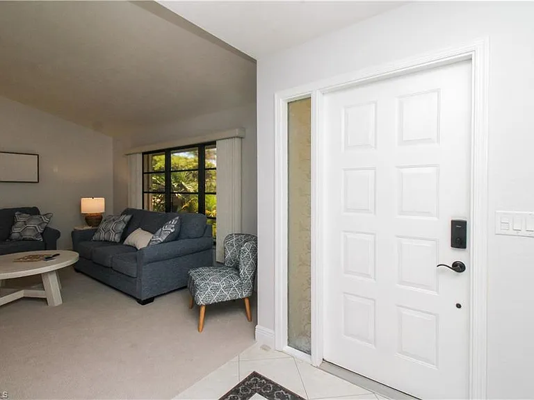 213 Bay Meadows Dr — Photo 9