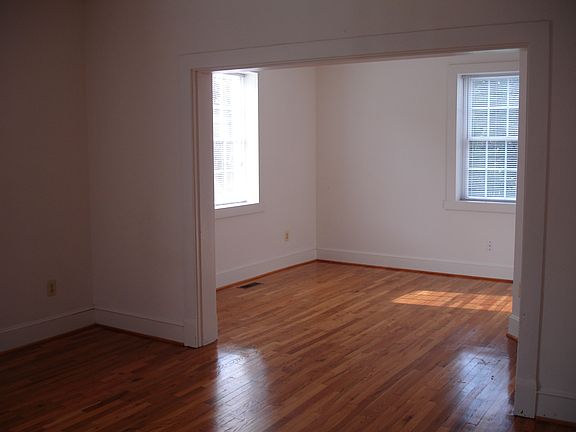 Family Rm looking into study