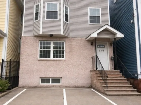 230 Clifton Ave, Newark, NJ 07104