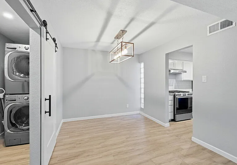 2233 E Highland Ave #134 — Photo 4