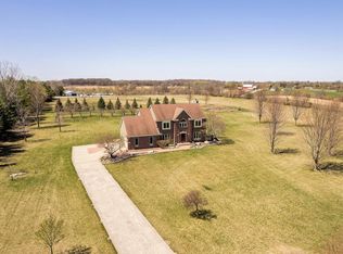 2267 Mayfield Rd, Richfield, WI 53076