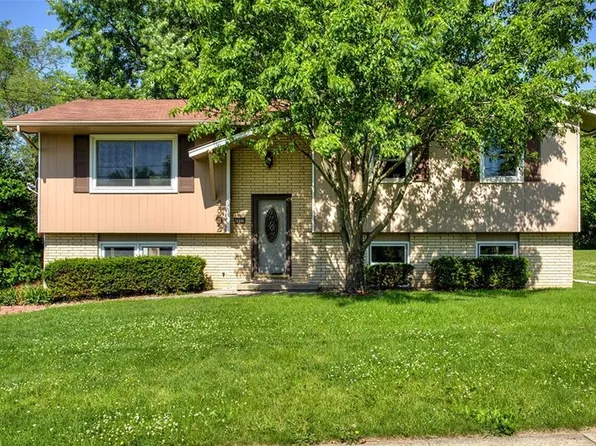 4902 SW 14th St, Des Moines, IA 50315