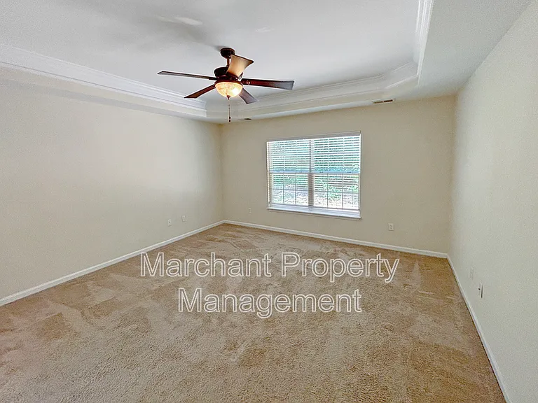 304 Horsepen Way — Photo 11