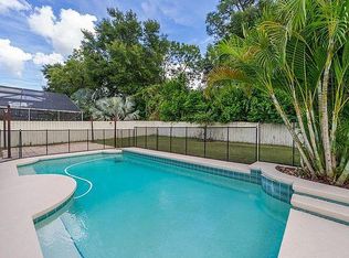 2446 Walnut Heights Rd, Apopka, FL 32703