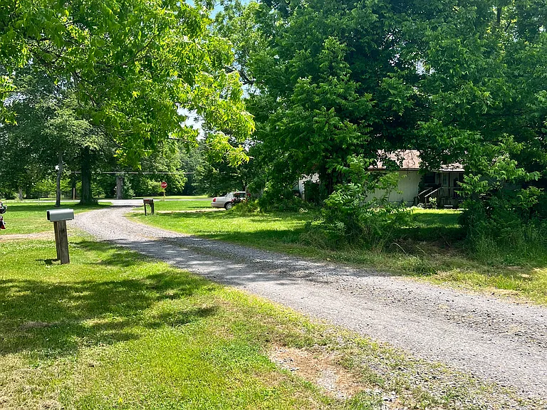 54 Davis Rd #A — Photo 10