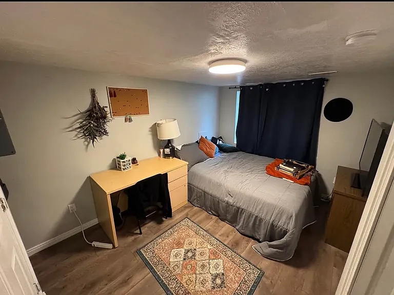 4764 W Homeland Dr — Photo 5