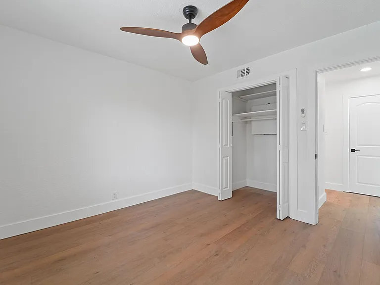 10746 Cotillion Dr — Photo 20
