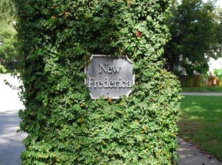 134 Dodge Rd, Saint Simons Island, GA 31522