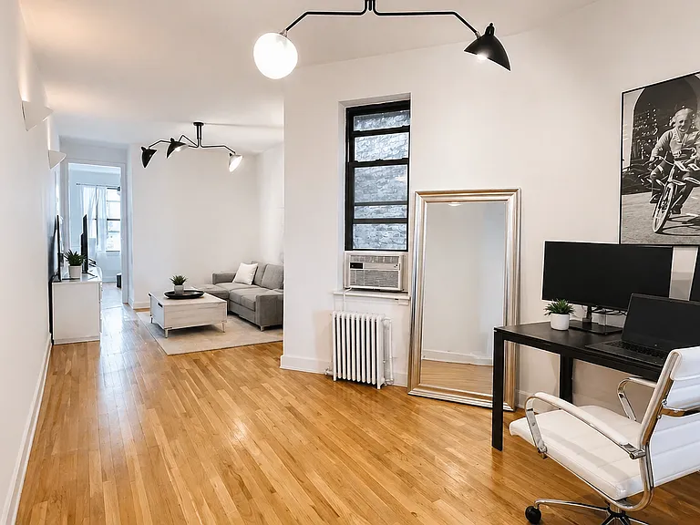30 3rd St #4L — Photo 3