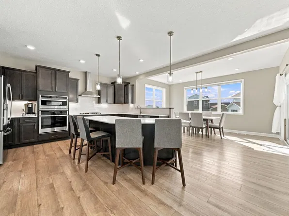 11325 Creekside Trl, Maple Grove, MN 55311