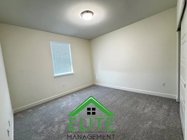 3718 Imogine Ave — Photo 13