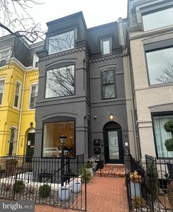 718 6th St NE #1, Washington, DC, 20002