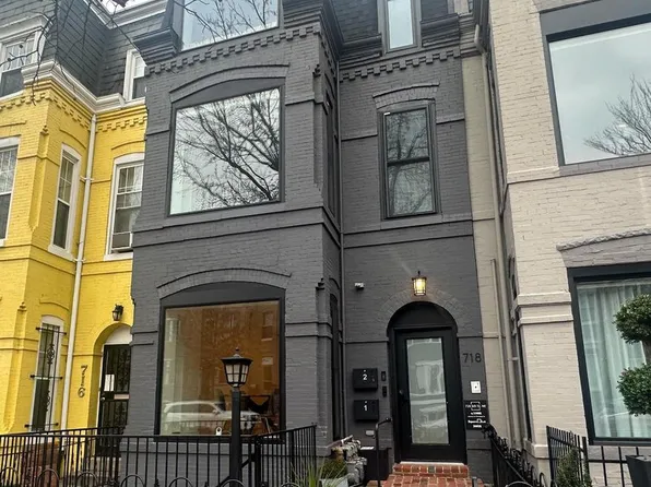 718 6th St NE #1, Washington, DC 20002