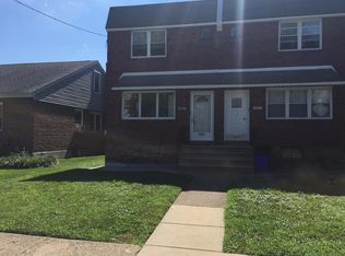 7211 Dungan Rd, Philadelphia, PA 19111