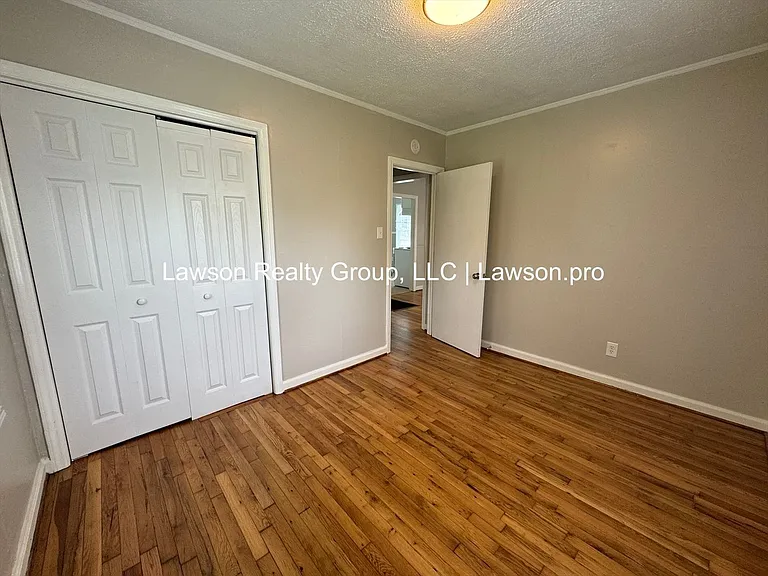 1741 Pexton Ave — Photo 10
