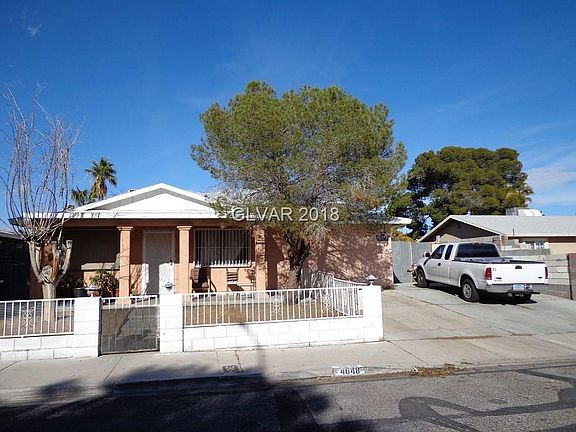 2nd image of 4648 Newton Dr