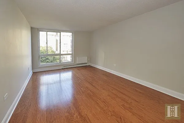 Rented by Halstead Real Estate | media 16