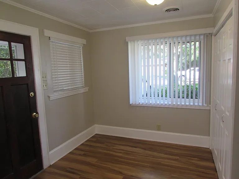 338 Culp St — Photo 3