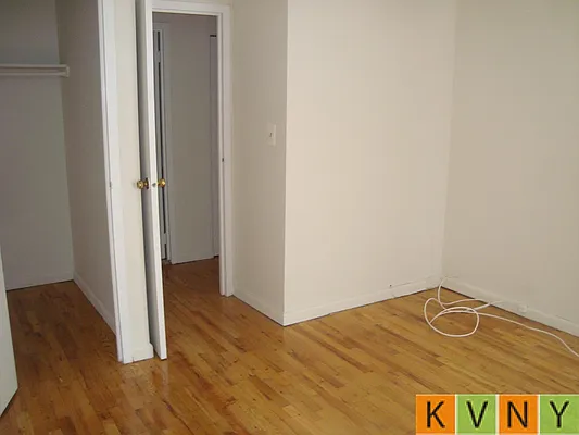 Rented by KVNY Soho | media 17