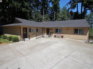 13208 NE Village Green Dr, Vancouver, WA
