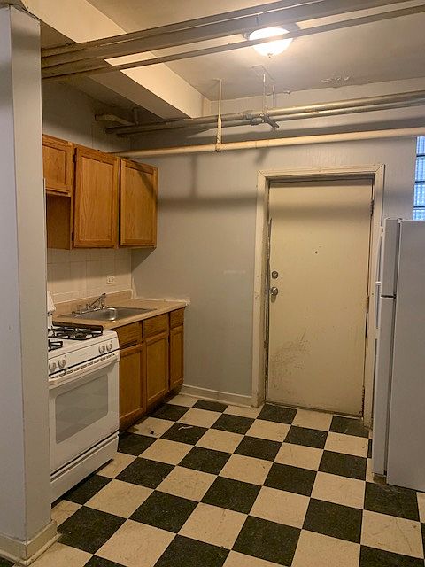 1st image of 8206 S Maryland Ave #G