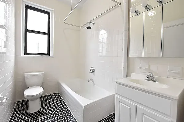 Rented by 220 West 98 Realty LLC | media 4