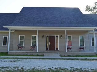 8376 Falcon Rd, Neosho, MO 64850