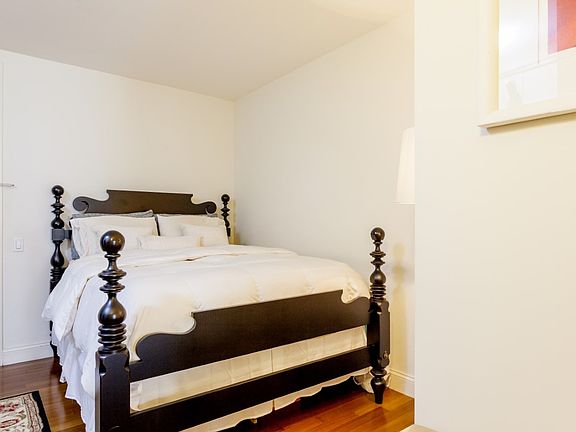 5th image of 88 Greenwich St APT 1115