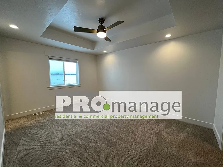 3700 E Cherry Ln — Photo 5