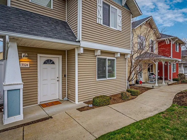 3324 E Garin Ct — Photo 3