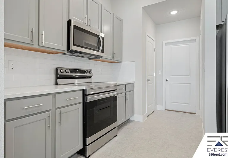 67 Brewster Ln — Photo 15