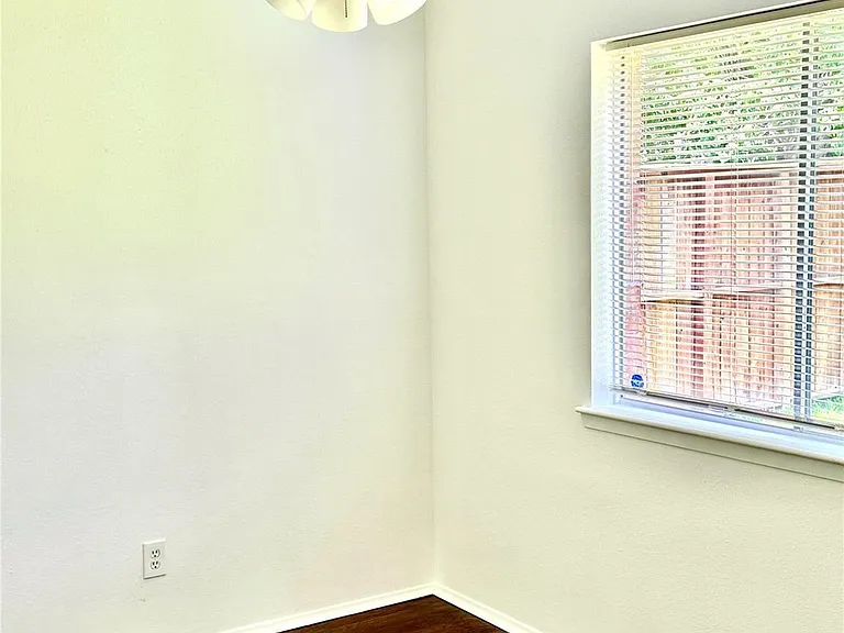 13518 Townwood Dr — Photo 7
