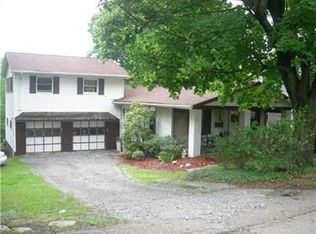 1015 Highland Ave, Beaver Falls, PA 15010