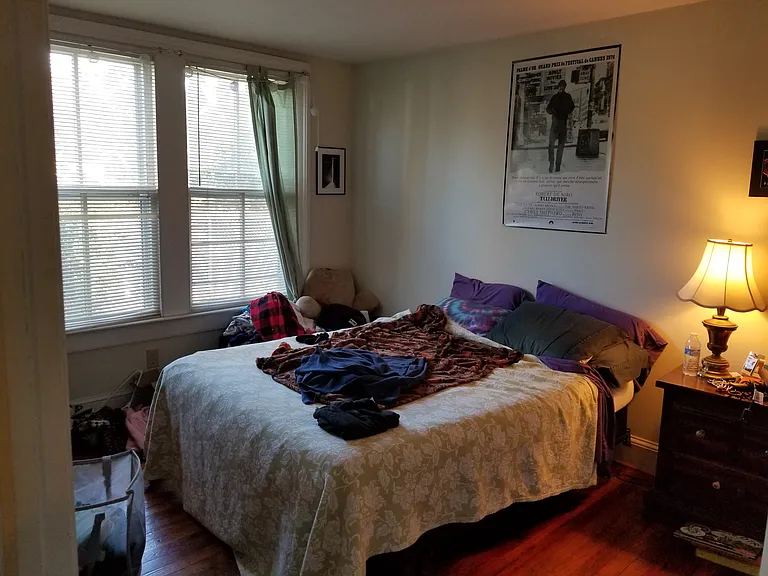 307 S Summit St #A — Photo 5