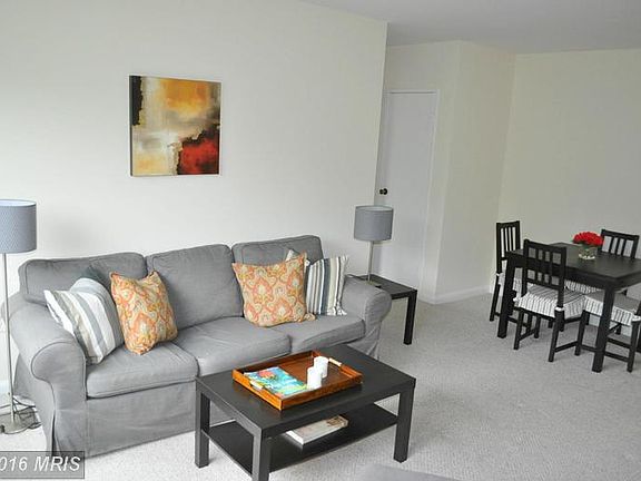 5th image of 4201 Cathedral Ave NW APT 812E