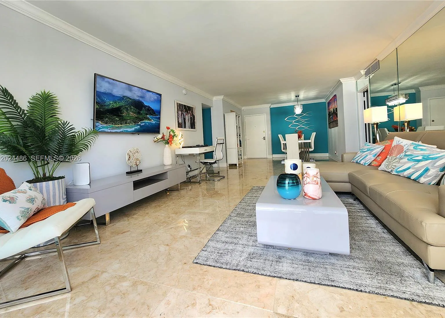 Parker Plaza Condo Estate — Photo 4