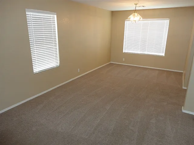 955 S Del Rancho — Photo 4