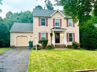 2512 Grand Glen Rd, Richmond, VA 23223