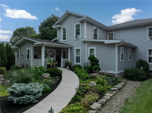 65 Lake St, Hammondsport, NY 14840