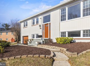5033 Alta Vista Rd, Bethesda, MD 20814