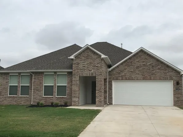 4194 Blossom Ave, Springdale, AR 72764