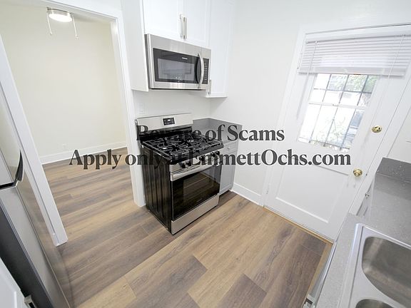 5th image of 542-568 S Venice Blvd #552