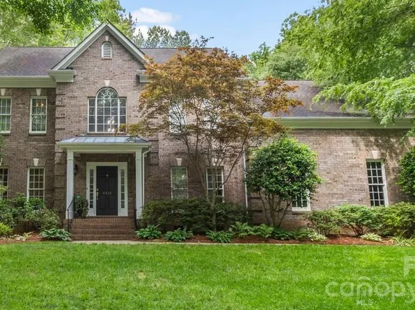 4415 Everclear Ct, Charlotte, NC 28216