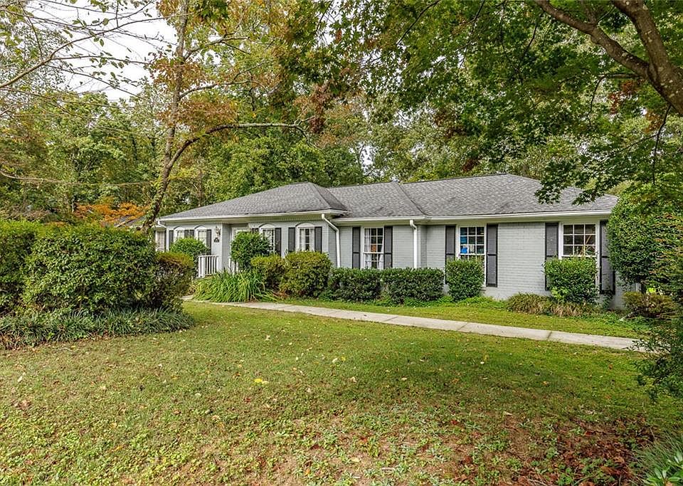 1st image of 440 Glencourtney Dr