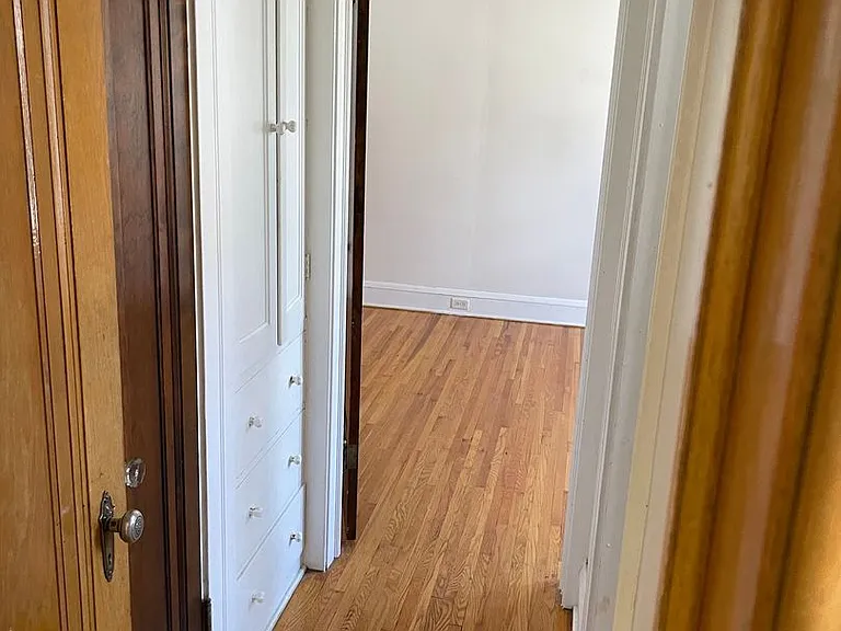 11th Avenue Apartments — Photo 3