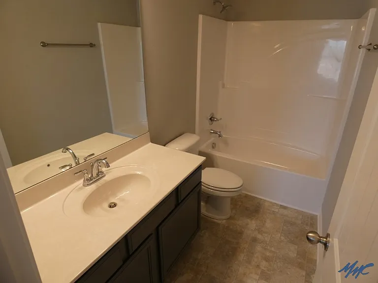 5707 Dockside Dr — Photo 24