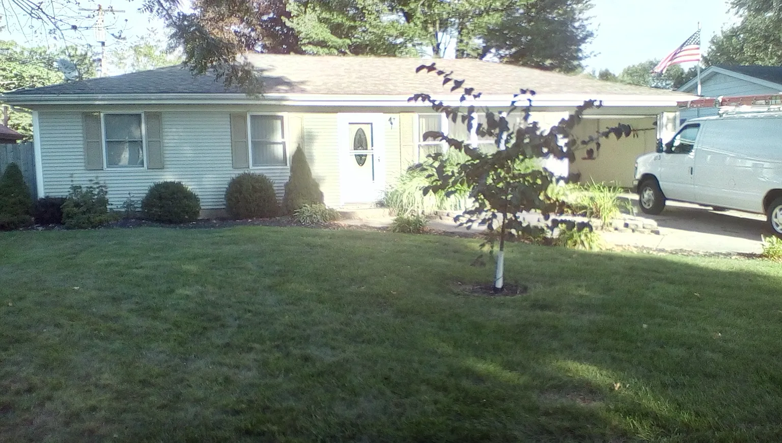 107 Grandview Ave photo 1