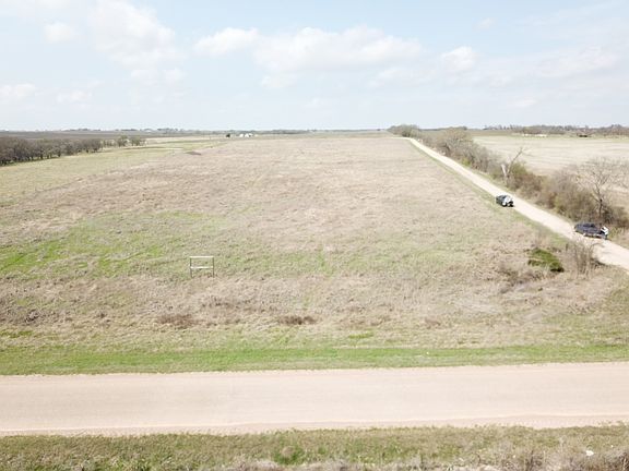 3rd image of Happy Swaner Ln