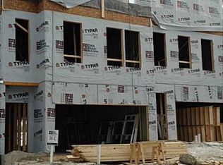 15 Truman Cir, Mc Kees Rocks, PA 15136